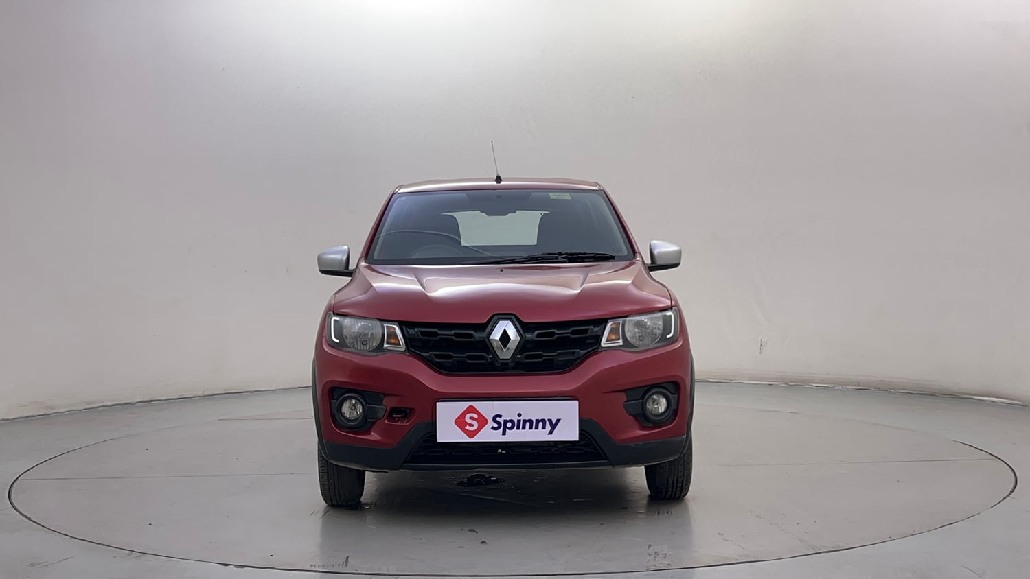 Used 2017 Renault Kwid 1.0 RXT AMT Opt Petrol Automatic exterior FRONT VIEW