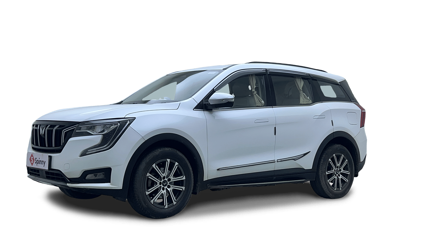 Used 2025 Mahindra XUV700 AX7 Petrol AT 7 STR Petrol Automatic Image