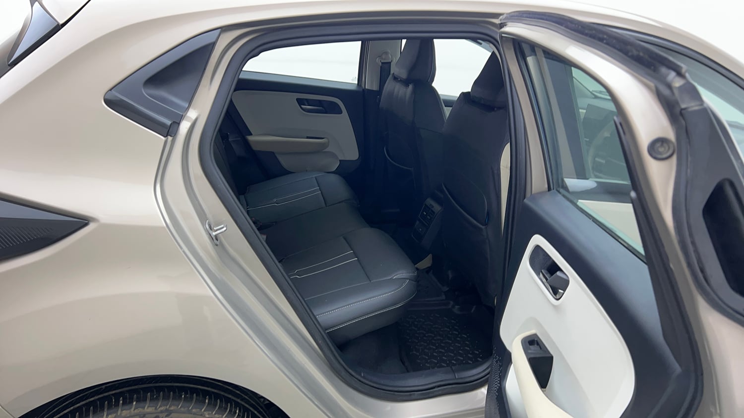 Used 2025 Tata Altroz Creative S Petrol 5AMT Petrol Automatic interior RIGHT SIDE REAR DOOR CABIN VIEW