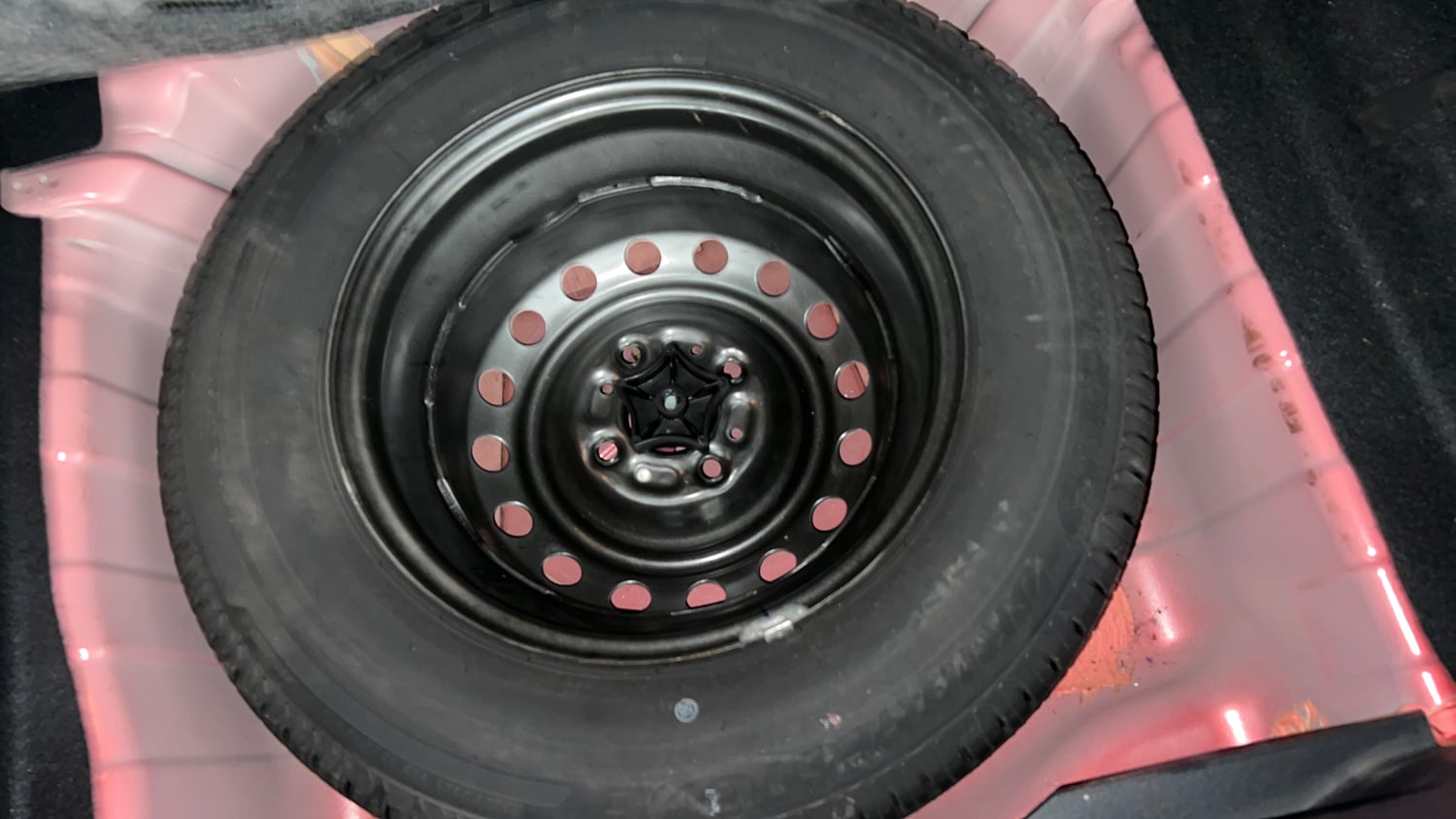 Used 2022 Tata Altroz XT Petrol Petrol Manual tyres SPARE TYRE VIEW