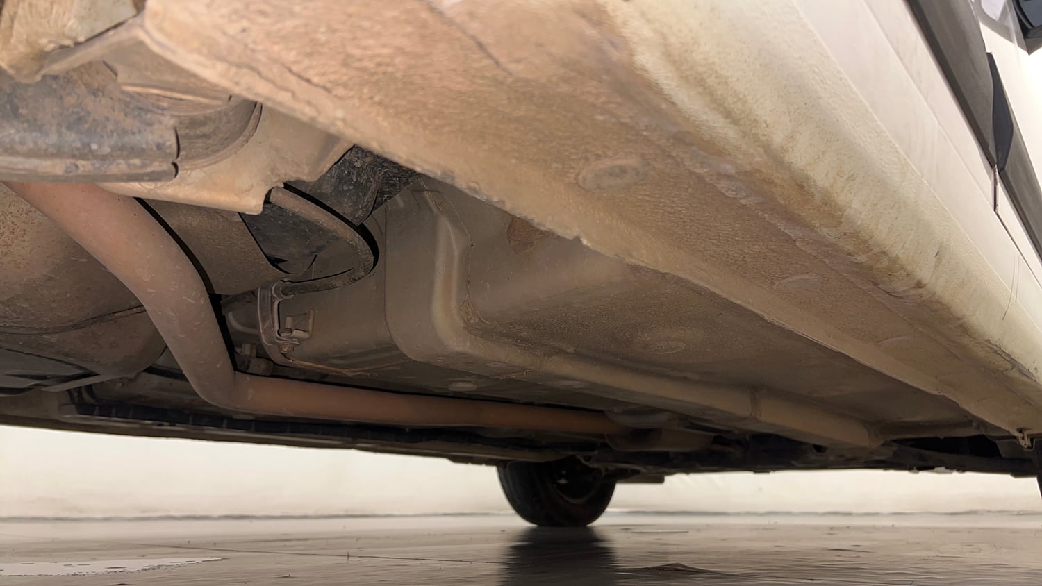 Used 2014 Hyundai Grand i10 Sportz 1.2 Kappa VTVT Petrol Manual extra REAR RIGHT UNDERBODY VIEW
