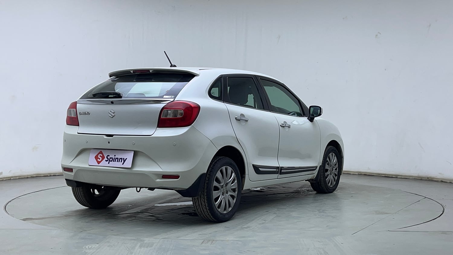 Used 2017 Maruti Suzuki Baleno Zeta 1.2 AT Petrol Automatic exterior RIGHT REAR CORNER VIEW