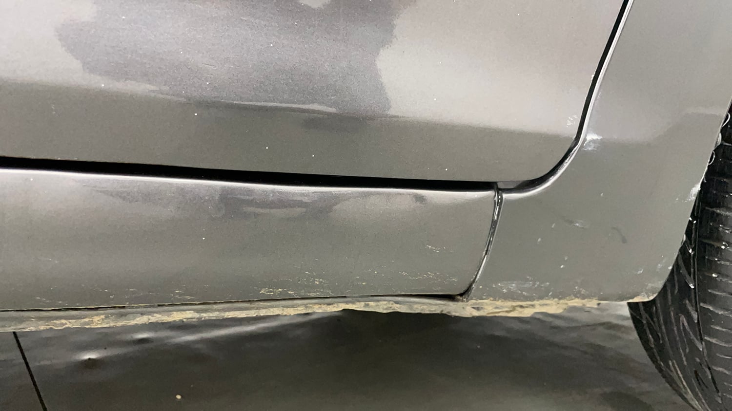 Used 2015 Maruti Suzuki Swift VXi Petrol Manual dents MINOR DENT