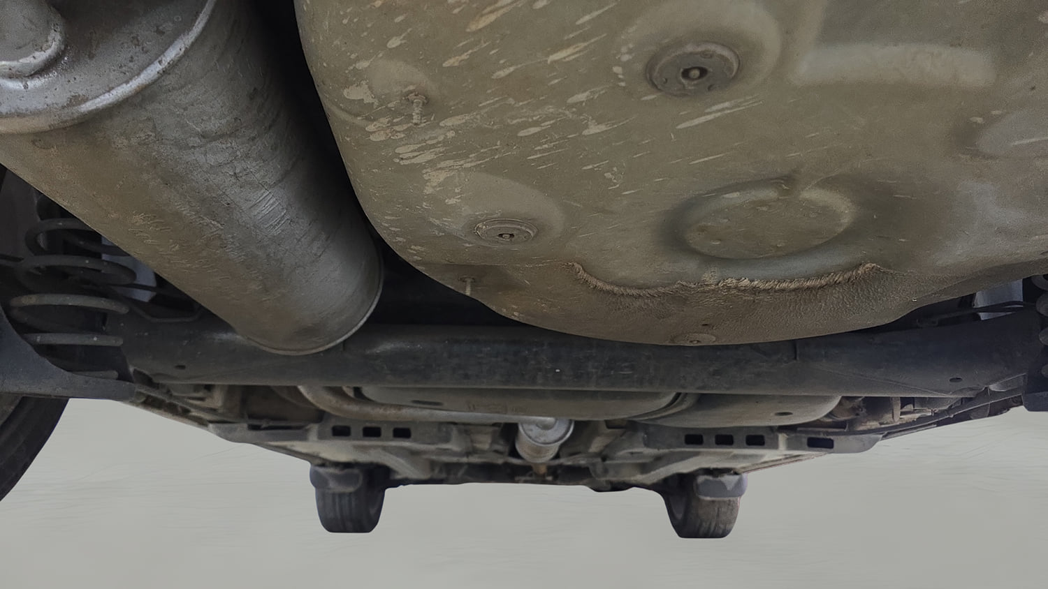 Used 2018 Volkswagen Polo Highline Plus 1.0 (P) 16 Alloy Petrol Manual extra REAR UNDERBODY VIEW (TAKEN FROM REAR)