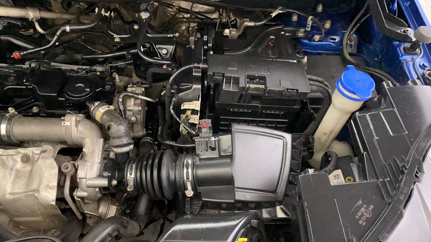 Used 2019 Ford EcoSport Titanium 1.5L TDCi Diesel Manual engine ENGINE LEFT SIDE VIEW
