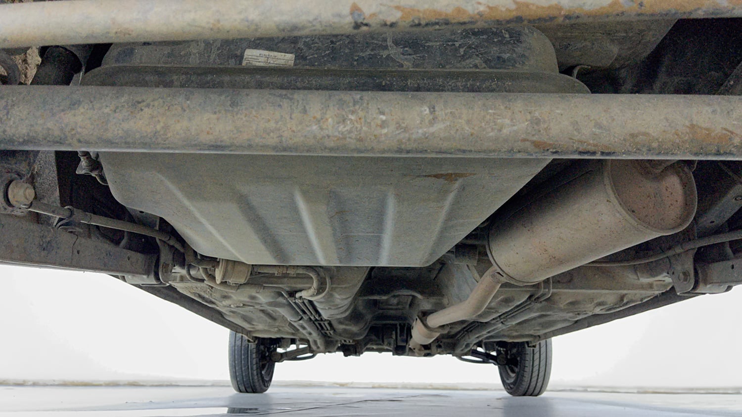 Used 2013 Maruti Suzuki Alto 800 Lxi CNG Cng Manual extra REAR UNDERBODY VIEW (TAKEN FROM REAR)