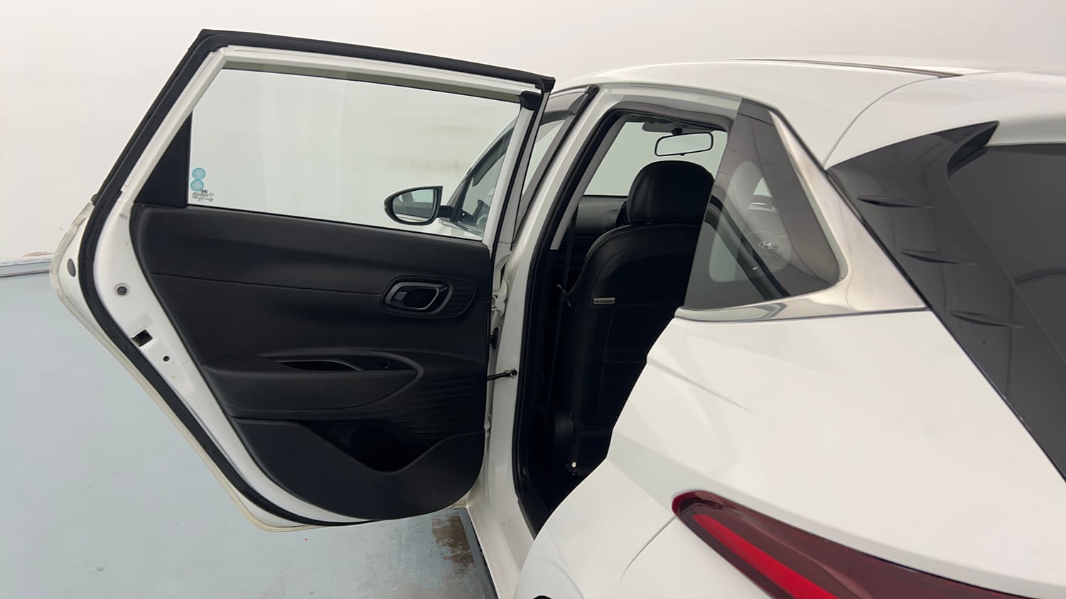 Used 2023 Hyundai i20 Sportz 1.2 MT Petrol Manual interior LEFT REAR DOOR OPEN VIEW