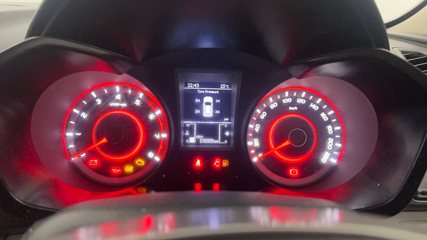 Used 2022 Mahindra XUV 300 W8 (O) 1.2 Petrol Petrol Manual interior CLUSTERMETER VIEW
