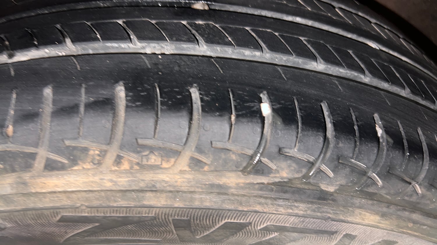 Used 2018 Maruti Suzuki Baleno Delta 1.2 Petrol Manual tyres LEFT REAR TYRE TREAD VIEW