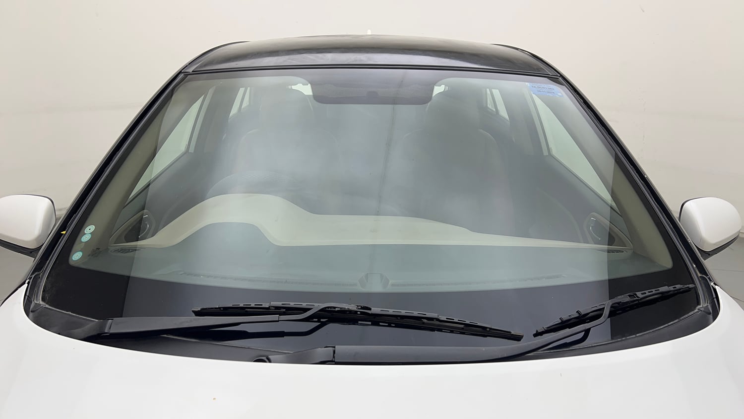 Used 2019 Hyundai Elite i20 Magna Plus 1.2 Petrol Manual exterior FRONT WINDSHIELD VIEW