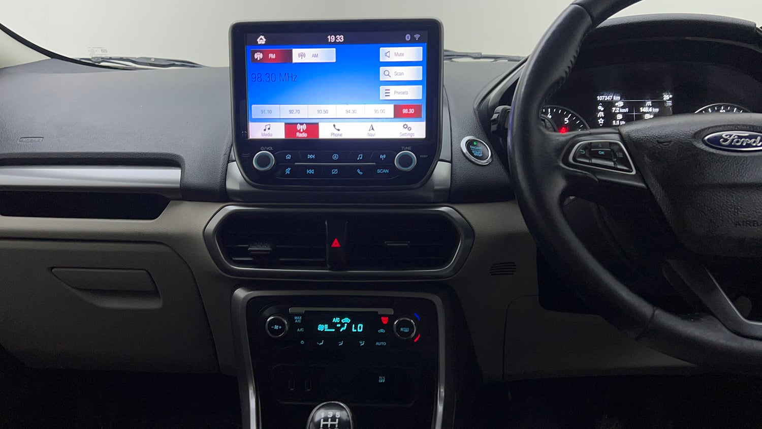 Used 2021 Ford EcoSport Titanium 1.5L Ti-VCT Petrol Manual interior MUSIC SYSTEM & AC CONTROL VIEW