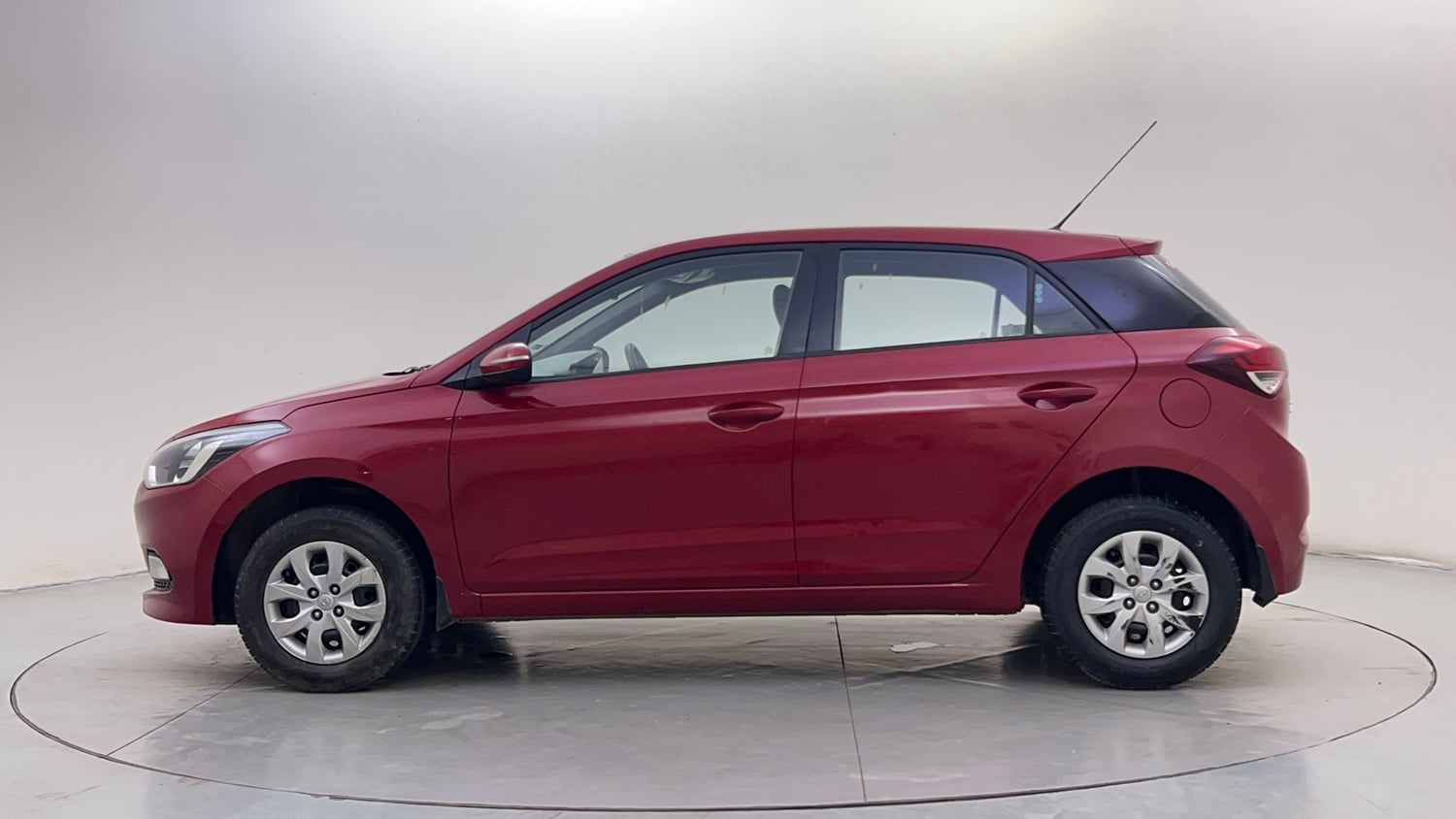 Used 2017 Hyundai Elite i20 Sportz 1.2 Petrol Manual exterior LEFT SIDE VIEW