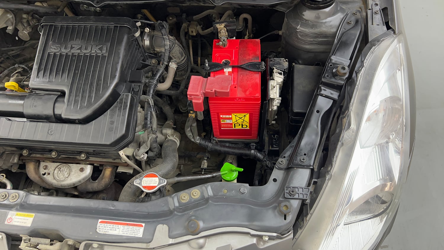Used 2015 Maruti Suzuki Swift ZXi Petrol Manual engine ENGINE LEFT SIDE VIEW
