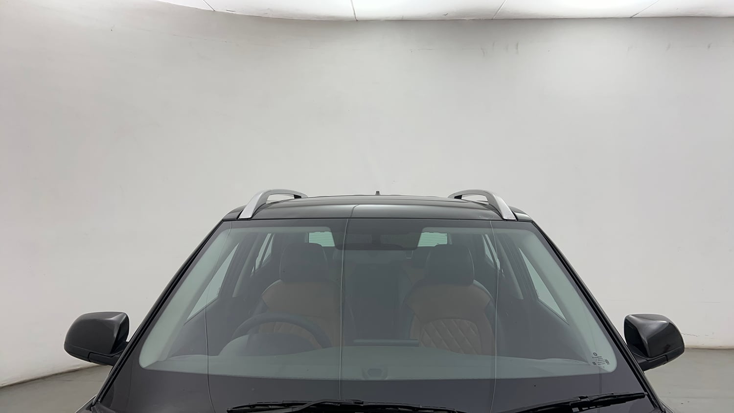 Used 2019 hyundai Venue SX 1.0 (O) Turbo Petrol Petrol Manual exterior FRONT WINDSHIELD VIEW
