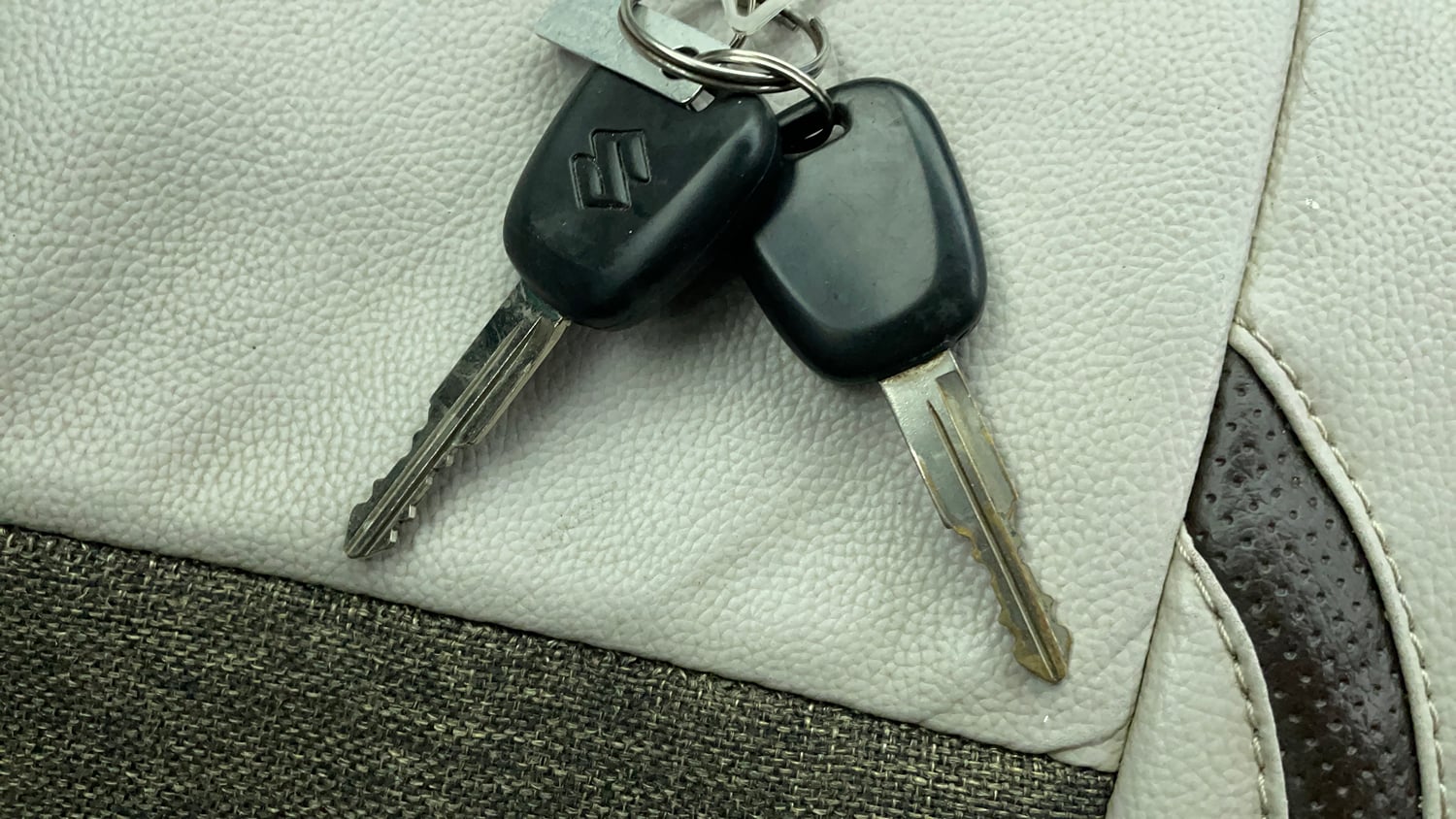 Used 2019 Maruti Suzuki Alto 800 LXi Petrol Manual extra CAR KEY VIEW