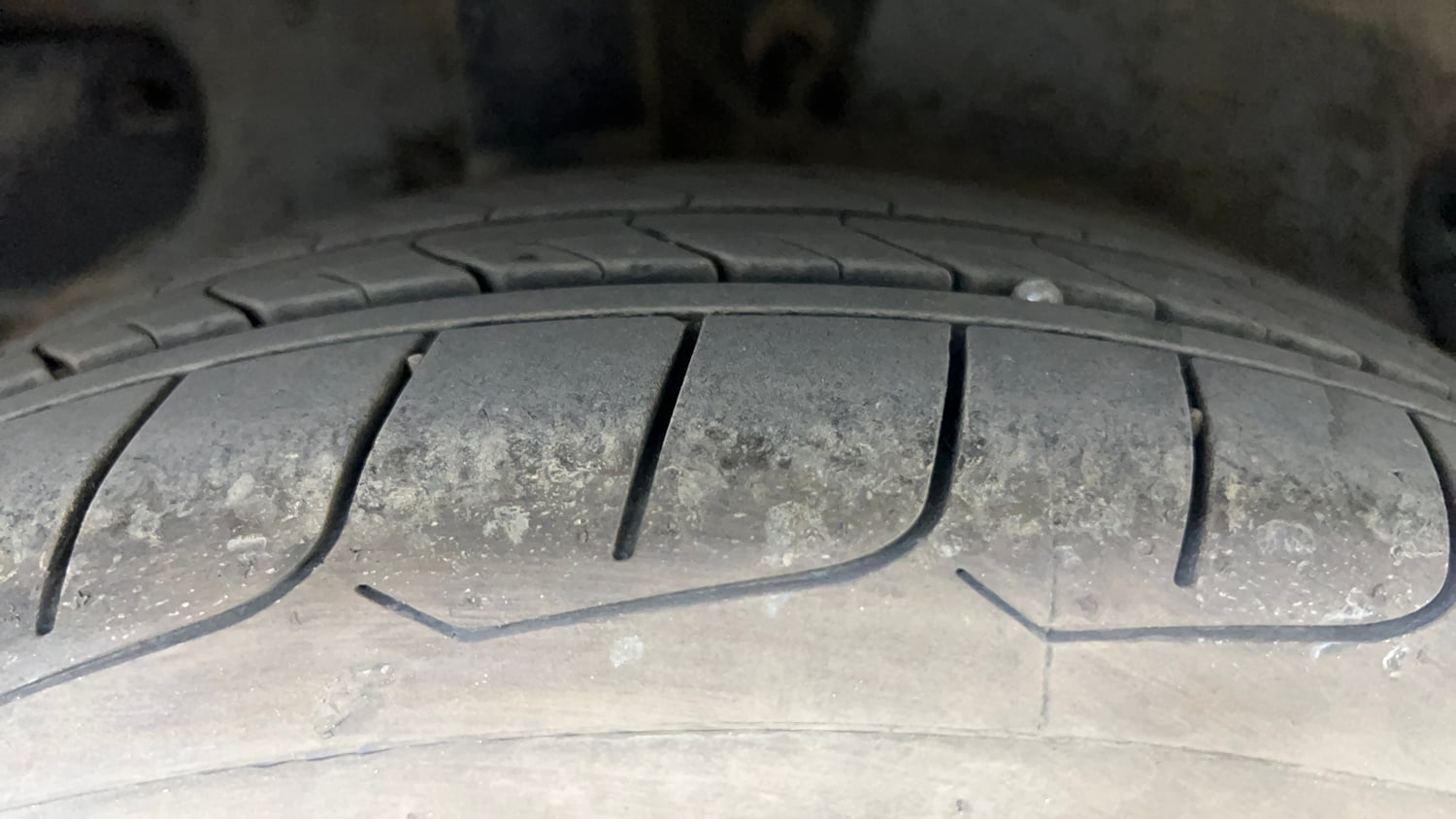 Used 2016 Tata Zest XT Petrol Petrol Manual tyres RIGHT REAR TYRE TREAD VIEW