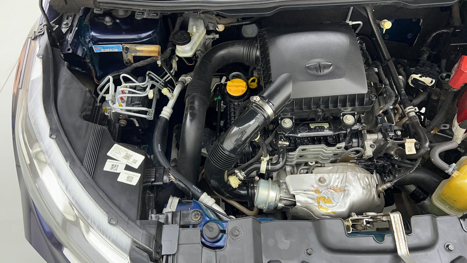 Used 2022 Tata Nexon XZA Plus (HS) Petrol Automatic engine ENGINE RIGHT SIDE VIEW