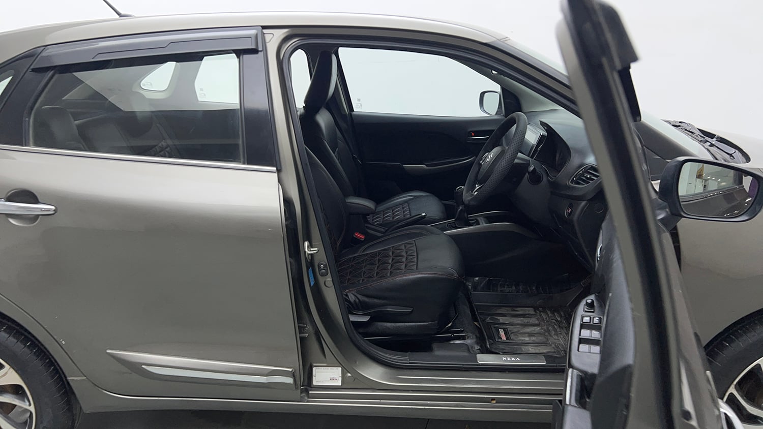 Used 2019 Maruti Suzuki Baleno Zeta Petrol Manual interior RIGHT SIDE FRONT DOOR CABIN VIEW