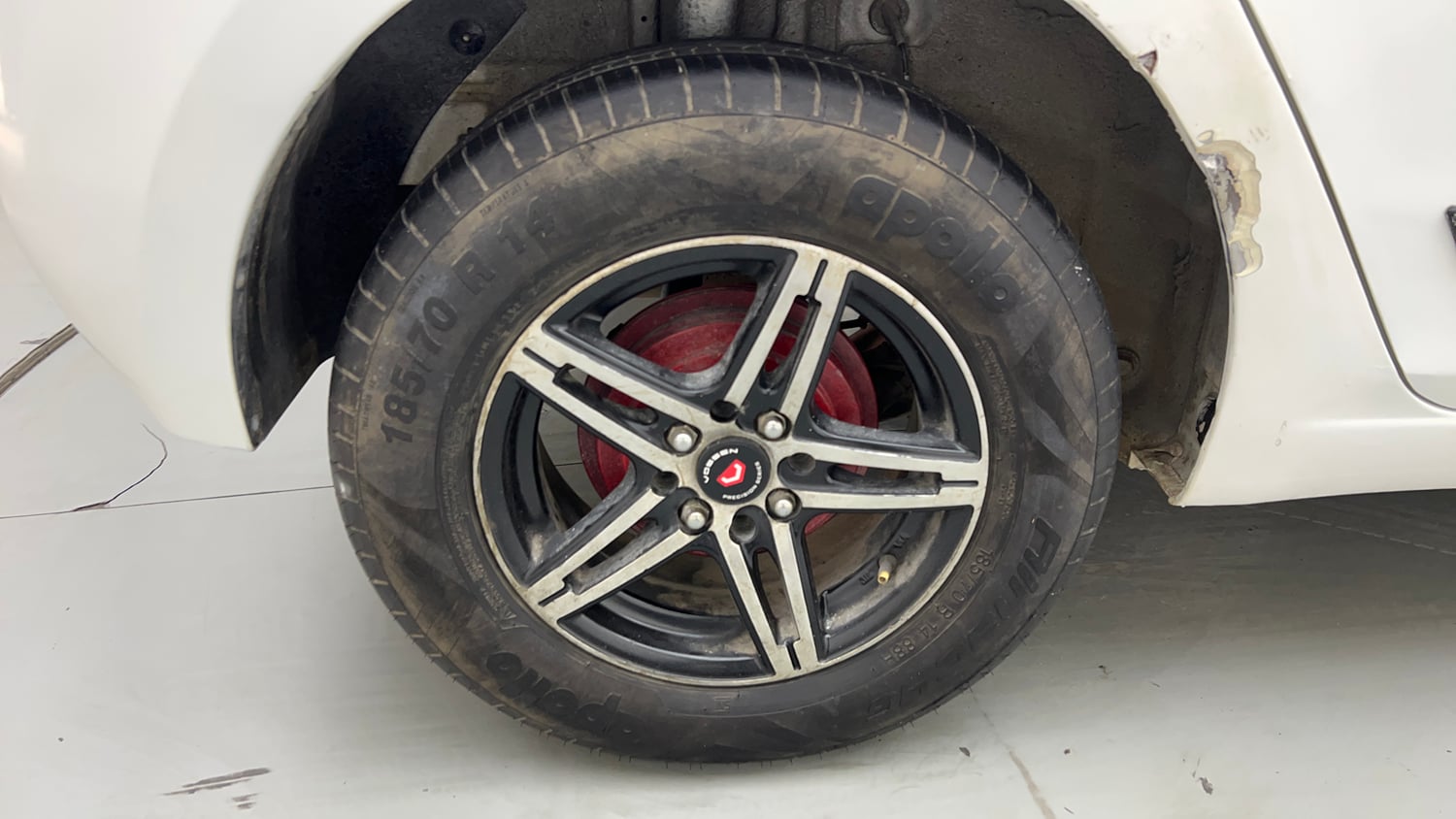 Used 2019 Hyundai Elite i20 Magna Plus 1.2 Petrol Manual tyres RIGHT REAR TYRE RIM VIEW