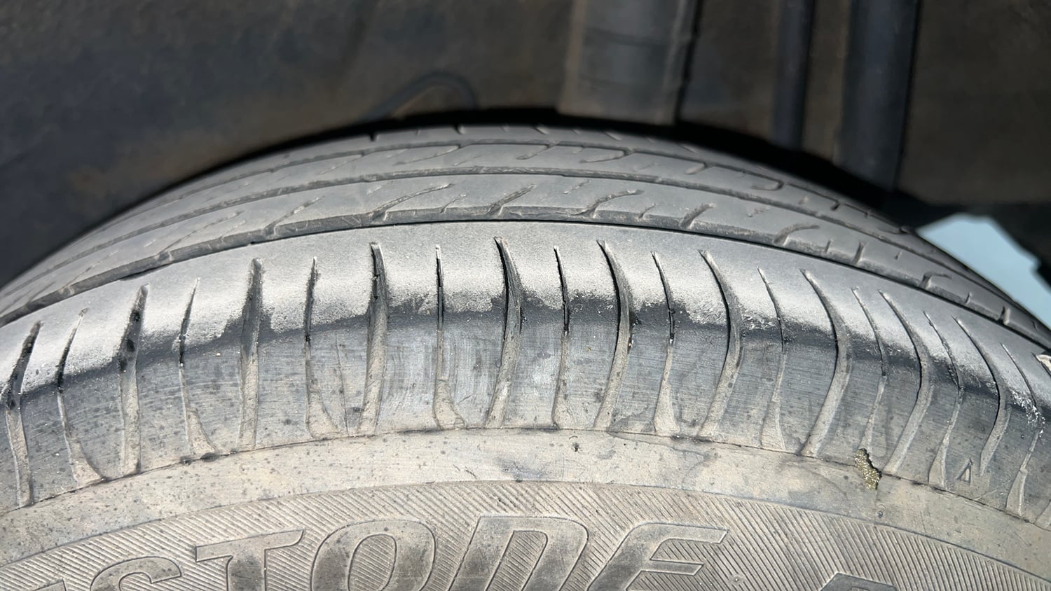 Used 2019 Datsun GO T Petrol Manual tyres LEFT REAR TYRE TREAD VIEW