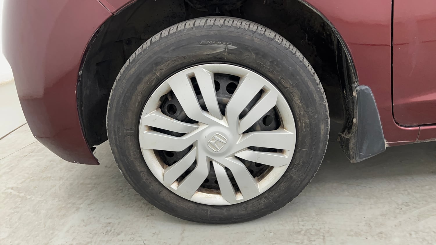 Used 2015 Honda Jazz SV Petrol Petrol Manual tyres LEFT FRONT TYRE RIM VIEW