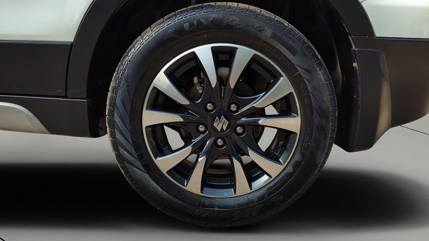 Used 2021 Maruti Suzuki S-Cross Zeta Petrol Manual tyres LEFT REAR TYRE RIM VIEW
