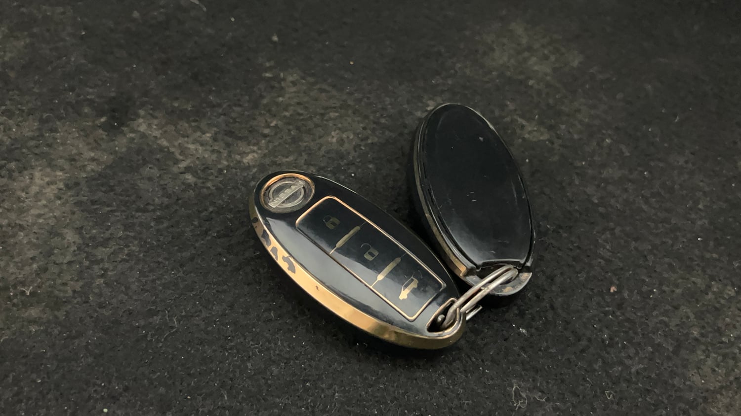 Used 2023 Nissan Magnite XV Petrol Manual extra CAR KEY VIEW