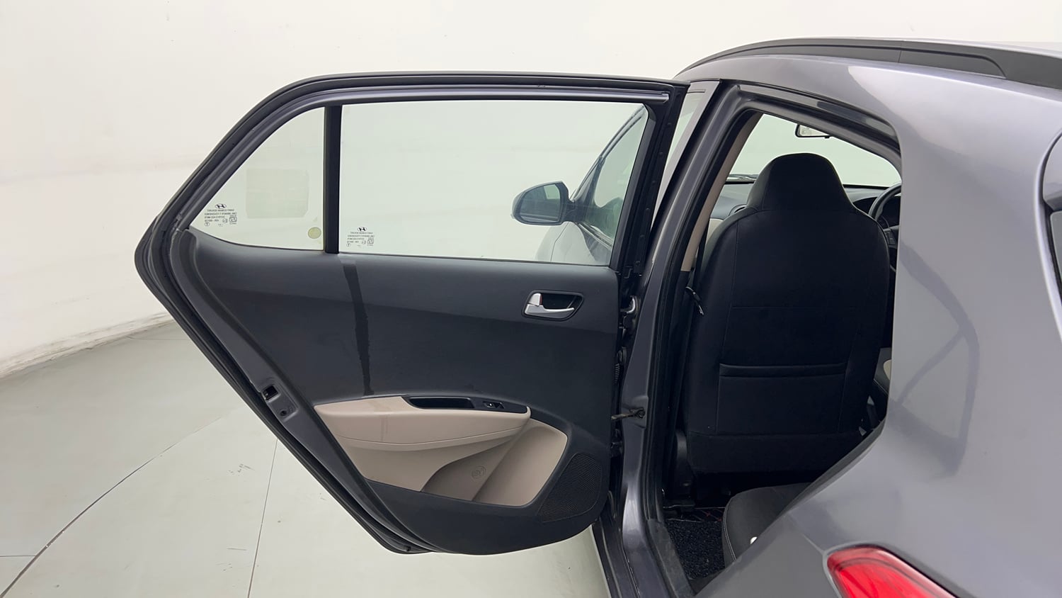 Used 2017 Hyundai Grand i10 Sportz (O) AT 1.2 Kappa VTVT Petrol Automatic interior LEFT REAR DOOR OPEN VIEW