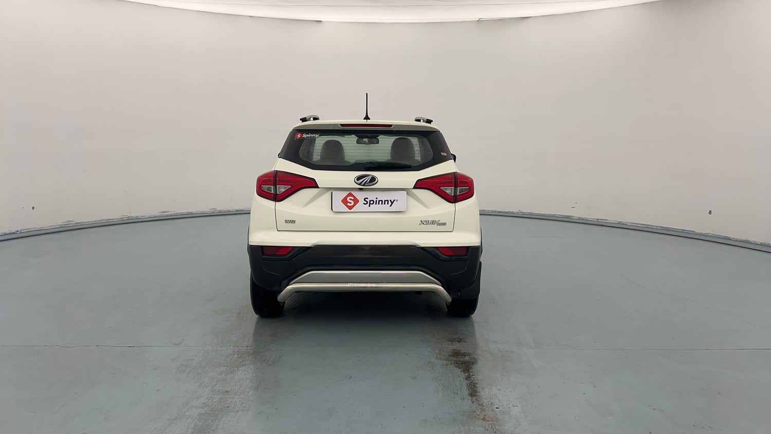 Used 2022 Mahindra XUV 300 W8 (O) 1.2 Petrol Petrol Manual exterior BACK VIEW