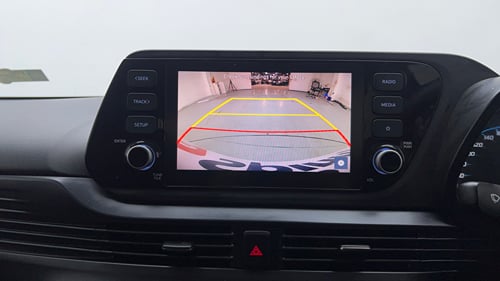 Used 2023 Hyundai i20 Sportz 1.2 IVT Petrol Automatic top_features Rear camera