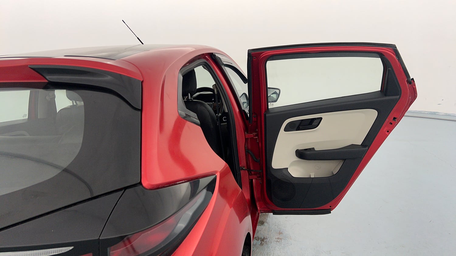 Used 2022 Tata Altroz XT Petrol Petrol Manual interior RIGHT REAR DOOR OPEN VIEW