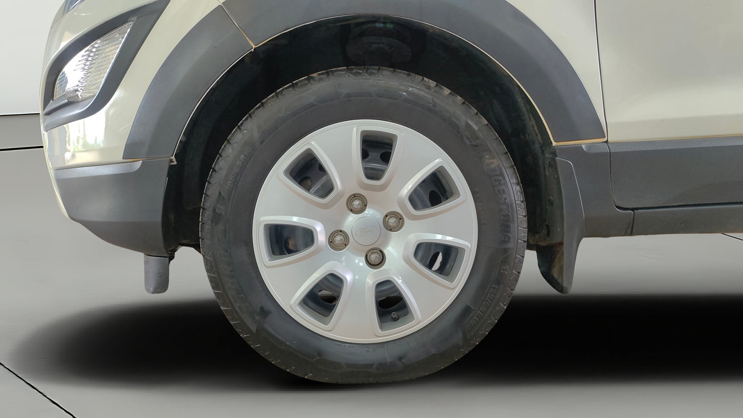 Used 2020 Ford EcoSport Ambiente 1.5L TDCi Diesel Manual tyres LEFT FRONT TYRE RIM VIEW