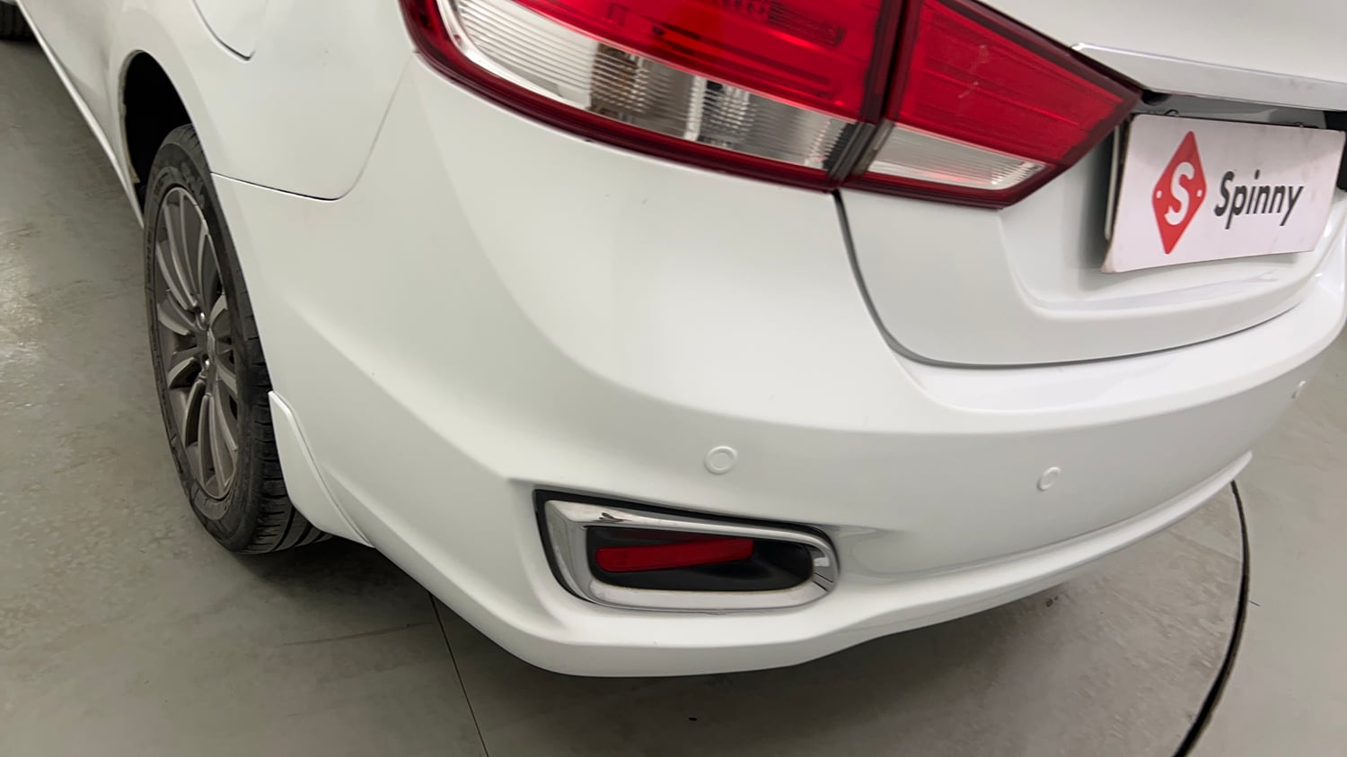 Used 2019 Maruti Suzuki Ciaz Alpha Hybrid 1.5 Petrol Manual dents MINOR SCRATCH