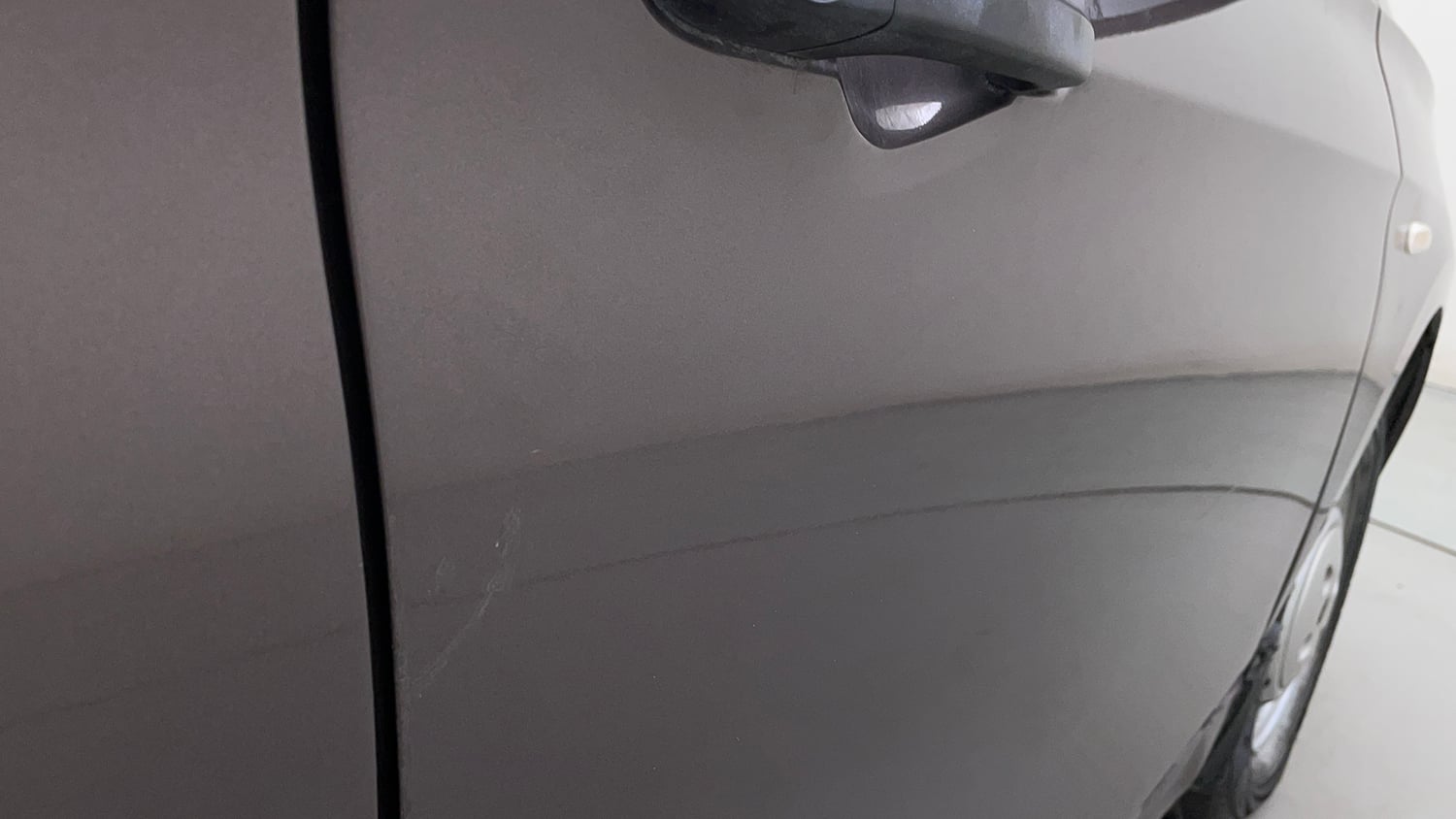 Used 2016 Tata Tiago Revotron XM Petrol Manual dents MINOR SCRATCH