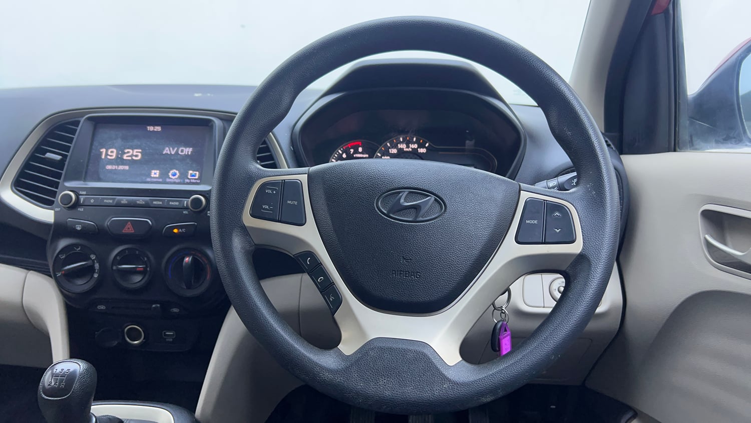 Used 2019 Hyundai Santro Sportz Petrol Manual interior STEERING VIEW