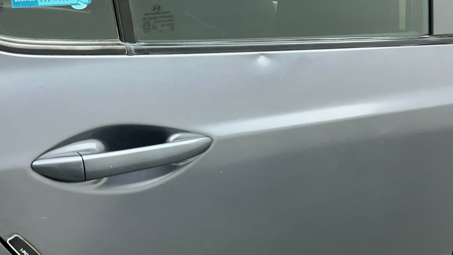 Used 2017 Hyundai Grand i10 Sportz (O) AT 1.2 Kappa VTVT Petrol Automatic dents MINOR DENT