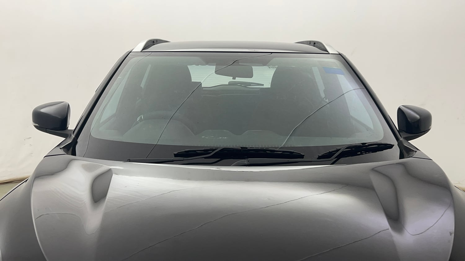 Used 2023 Nissan Magnite XV Petrol Manual exterior FRONT WINDSHIELD VIEW