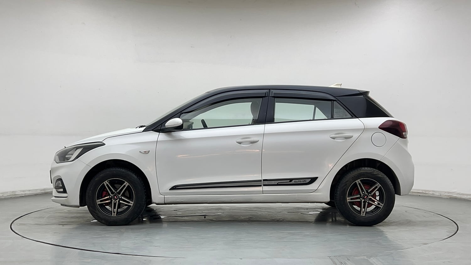 Used 2019 Hyundai Elite i20 Magna Plus 1.2 Petrol Manual exterior LEFT SIDE VIEW