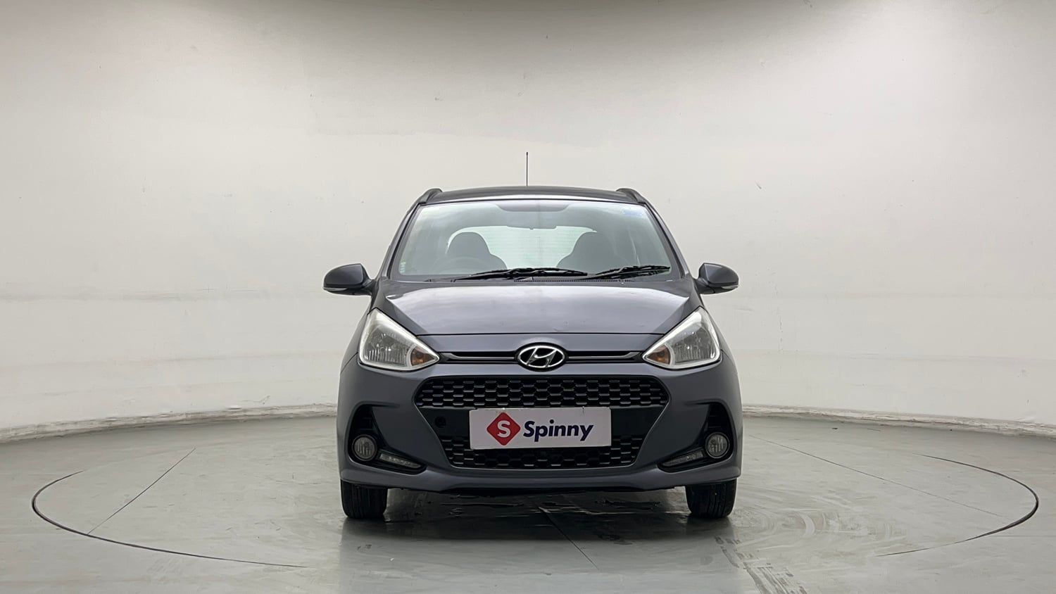 Used 2017 Hyundai Grand i10 Sportz (O) AT 1.2 Kappa VTVT Petrol Automatic exterior FRONT VIEW