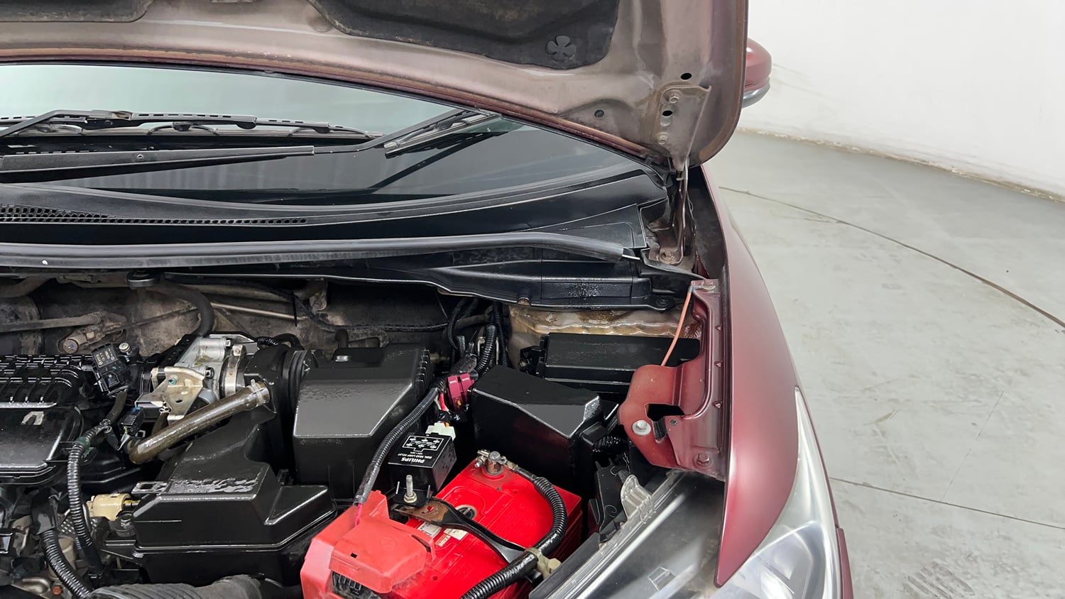 Used 2015 Honda Jazz SV Petrol Petrol Manual engine ENGINE LEFT SIDE HINGE & APRON VIEW