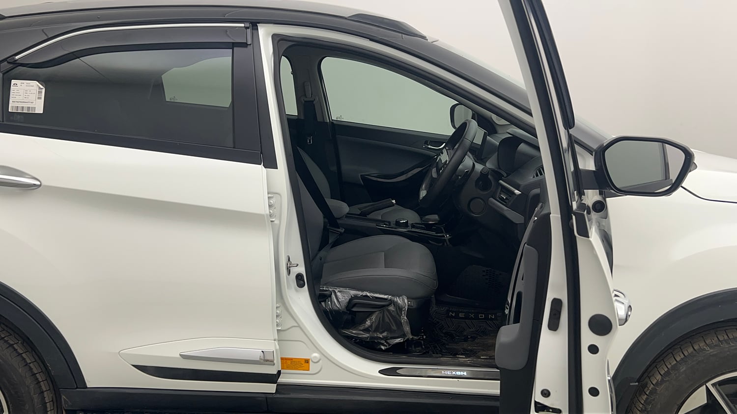 Used 2025 Tata Nexon Fearless Plus (PS) 1.5 Diesel 6AMT Dual Tone Diesel Automatic interior RIGHT SIDE FRONT DOOR CABIN VIEW