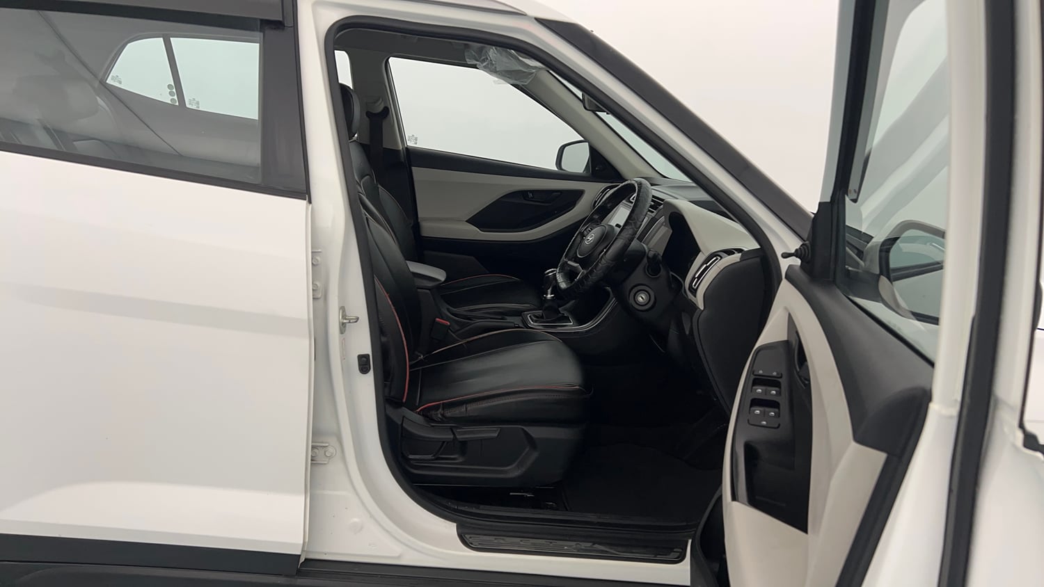Used 2023 Hyundai Creta E 1.5 Diesel Diesel Manual interior RIGHT SIDE FRONT DOOR CABIN VIEW