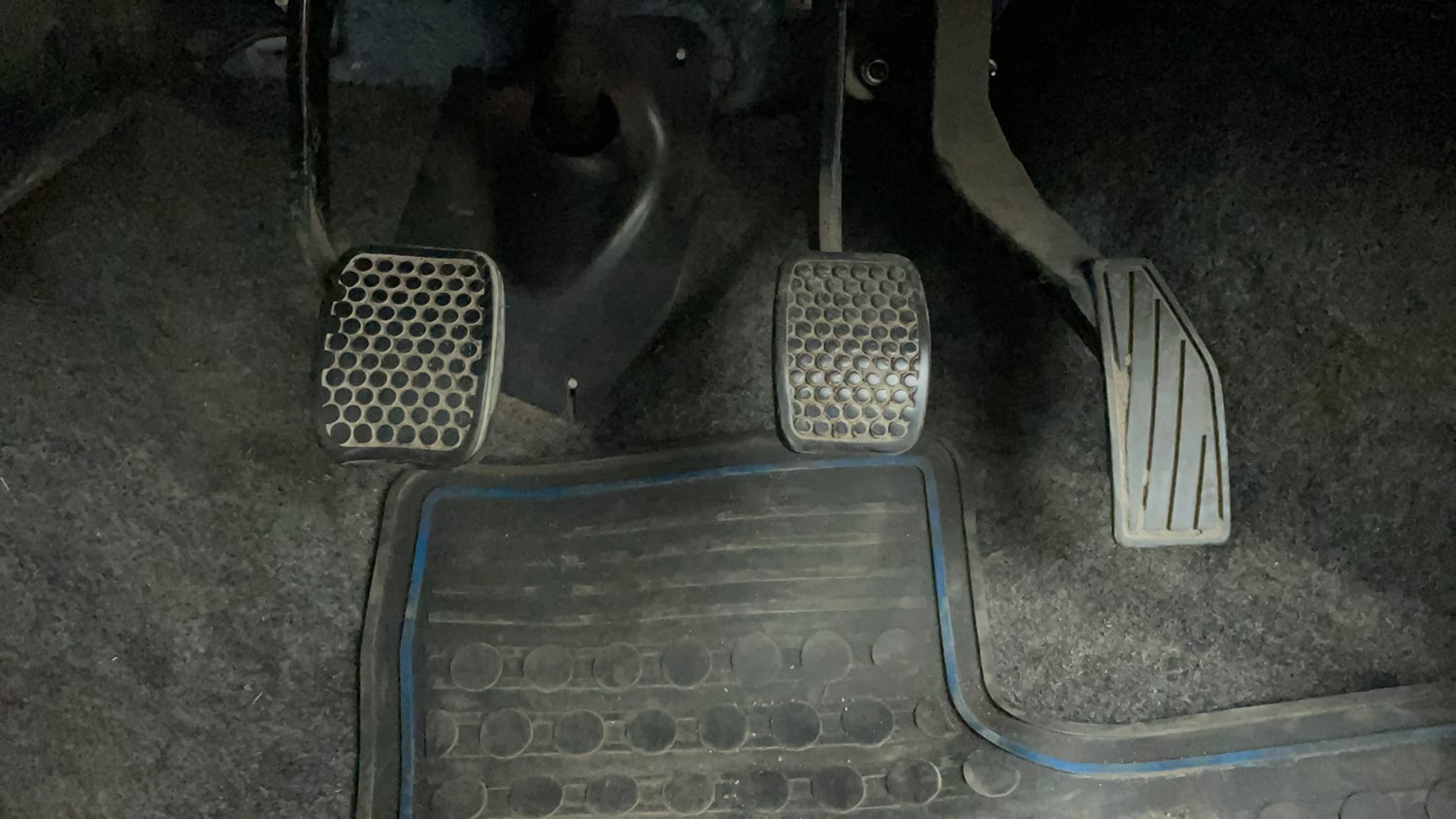 Used 2018 Maruti Suzuki Alto 800 LXi Petrol Manual interior PEDALS VIEW
