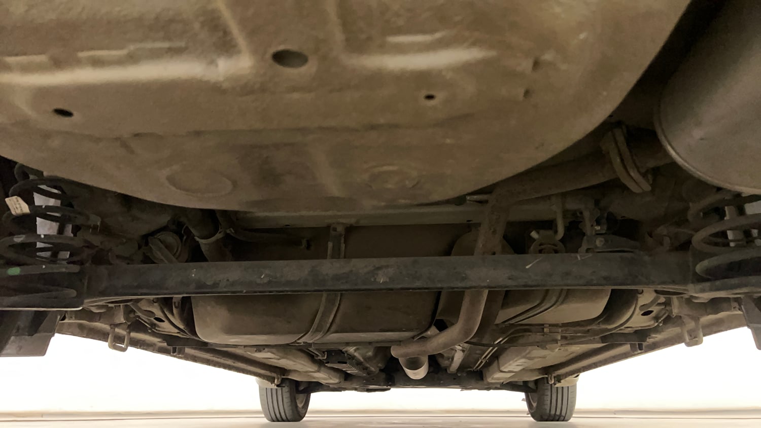 Used 2019 Maruti Suzuki Ciaz Alpha Hybrid 1.5 Petrol Manual extra REAR UNDERBODY VIEW (TAKEN FROM REAR)