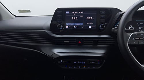 Used 2023 Hyundai i20 Sportz 1.2 IVT Petrol Automatic interior MUSIC SYSTEM & AC CONTROL VIEW