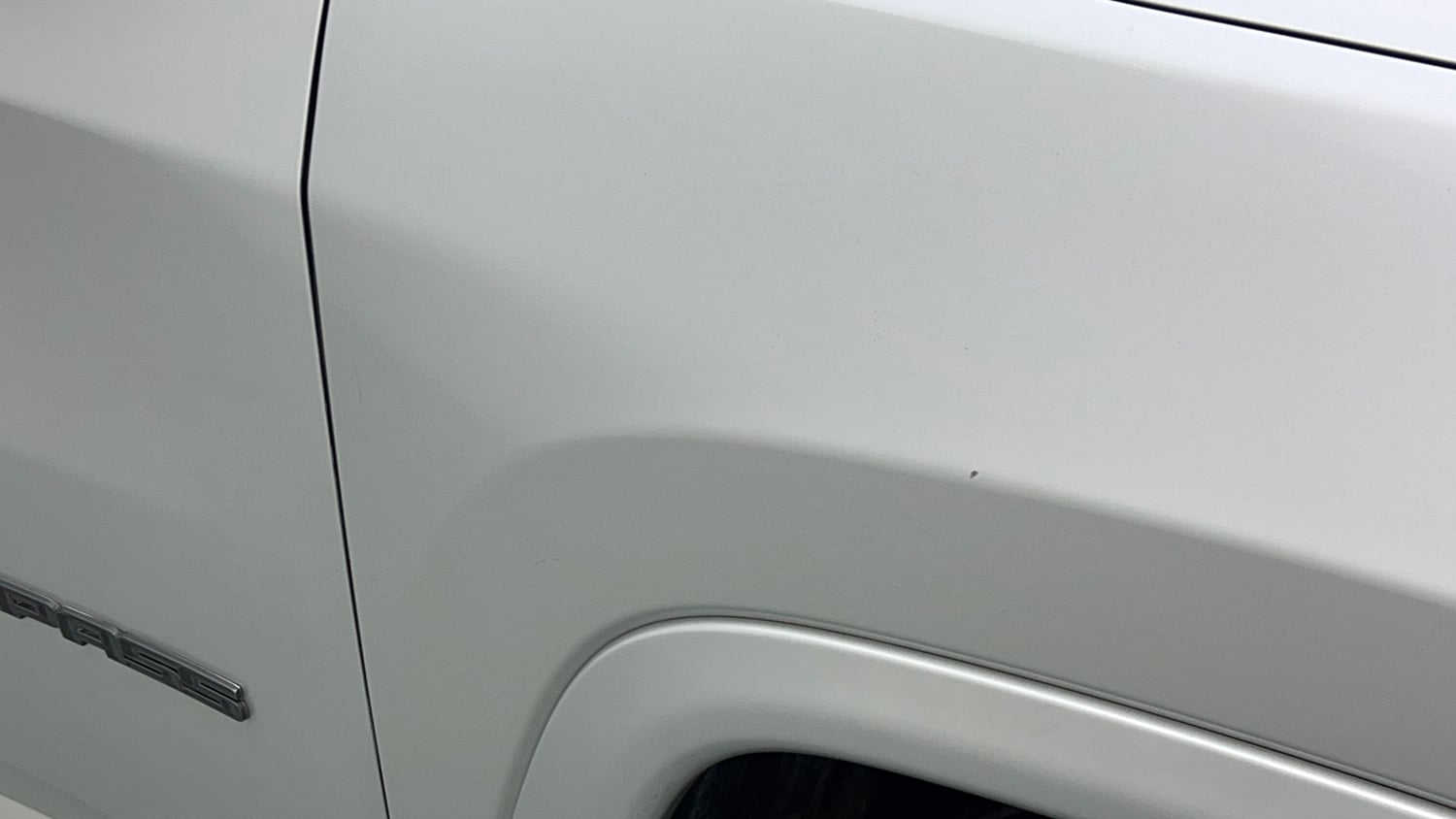 Used 2022 Jeep Compass Model S (O) 1.4 Petrol DCT Petrol Automatic dents MINOR SCRATCH