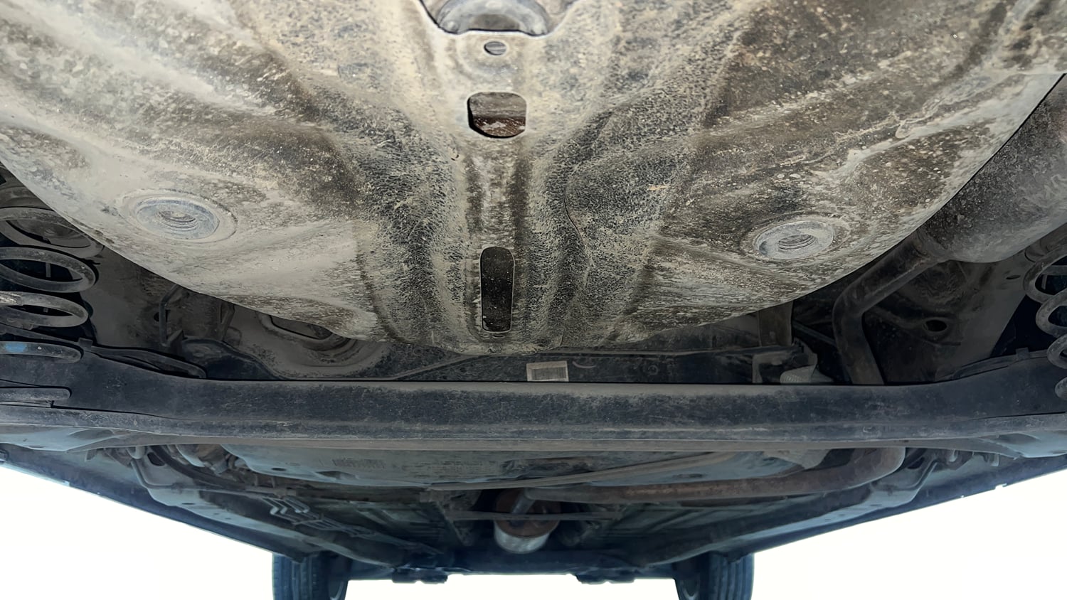 Used 2017 Maruti Suzuki Baleno Alpha 1.2 Petrol Manual extra REAR UNDERBODY VIEW (TAKEN FROM REAR)