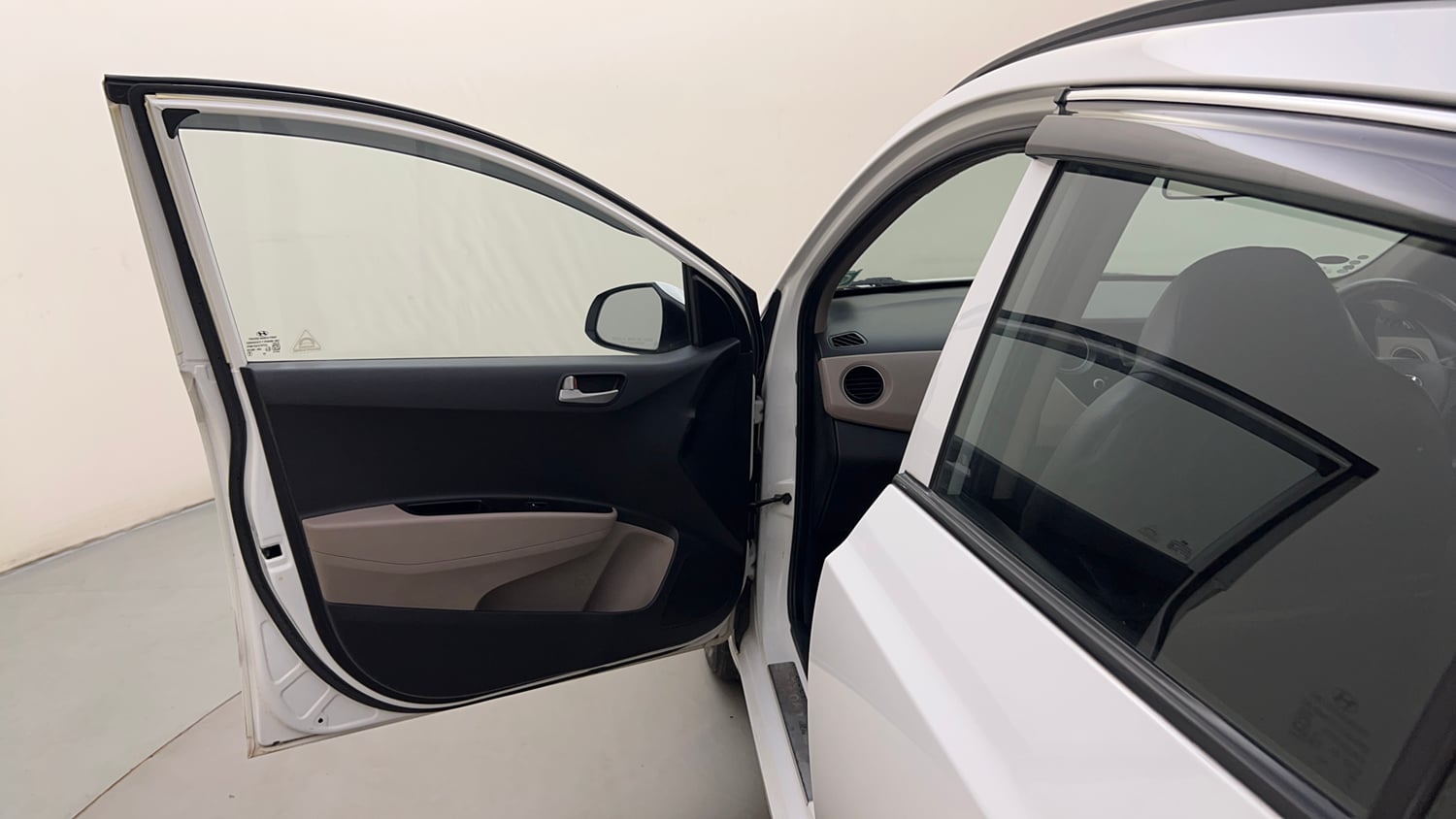 Used 2014 Hyundai Grand i10 Sportz 1.2 Kappa VTVT Petrol Manual interior LEFT FRONT DOOR OPEN VIEW
