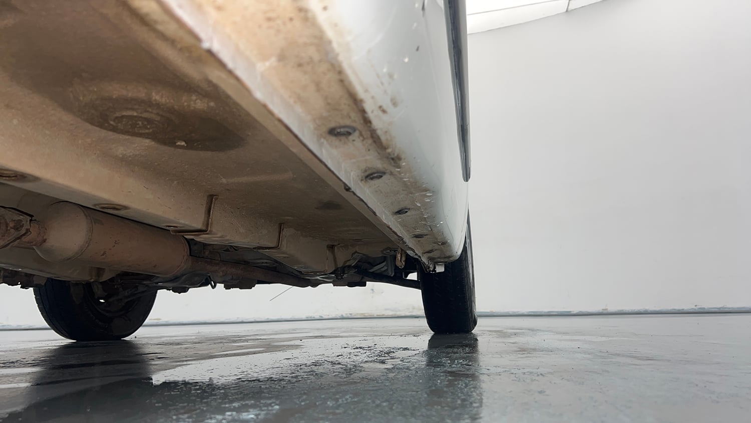 Used 2018 Maruti Suzuki Wagon R LXI CNG Cng Manual extra REAR RIGHT UNDERBODY VIEW