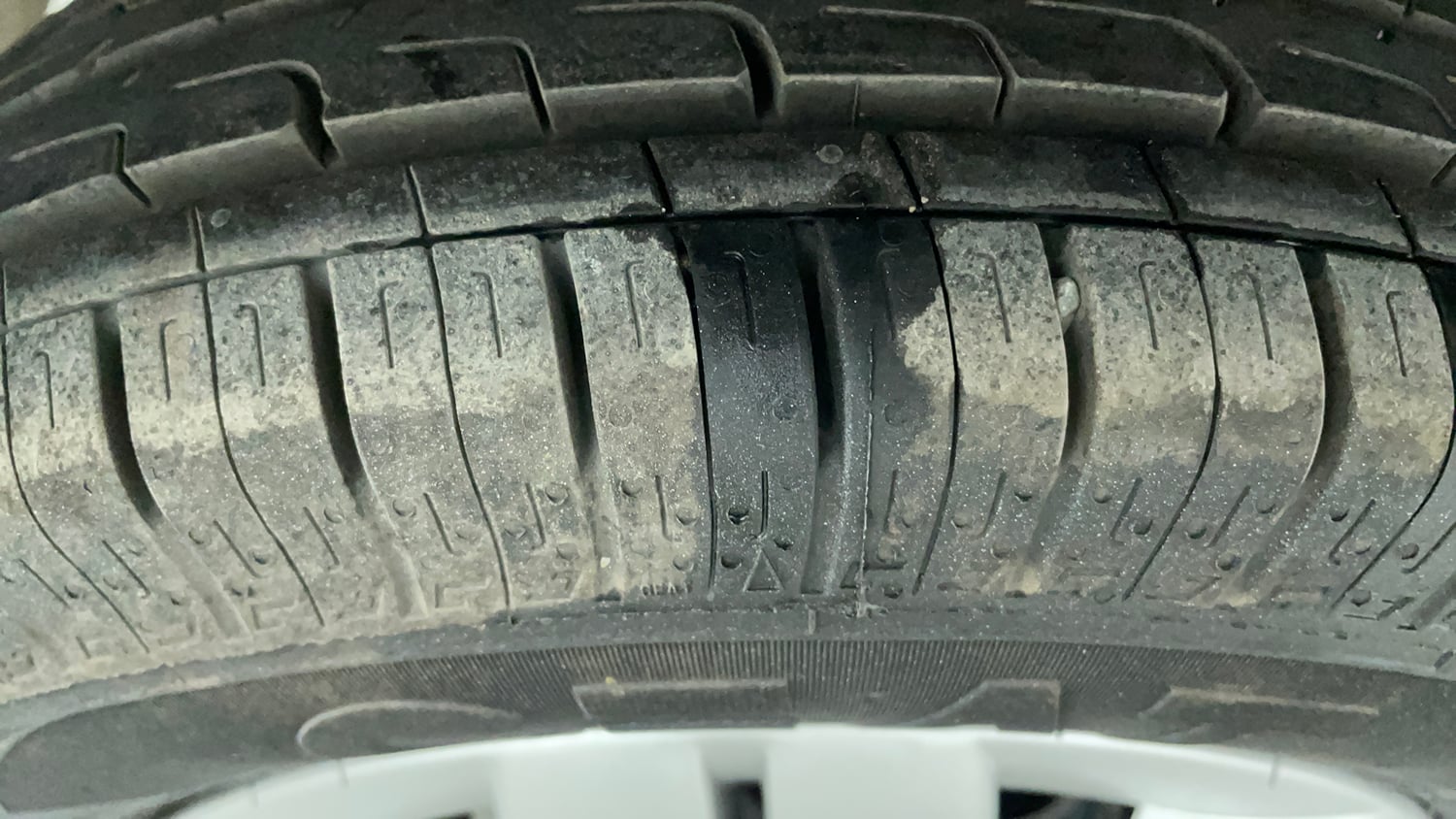 Used 2018 Maruti Suzuki Alto 800 LXi Petrol Manual tyres RIGHT REAR TYRE TREAD VIEW
